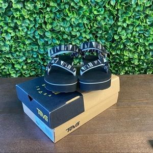 TEVA Flatform Universal